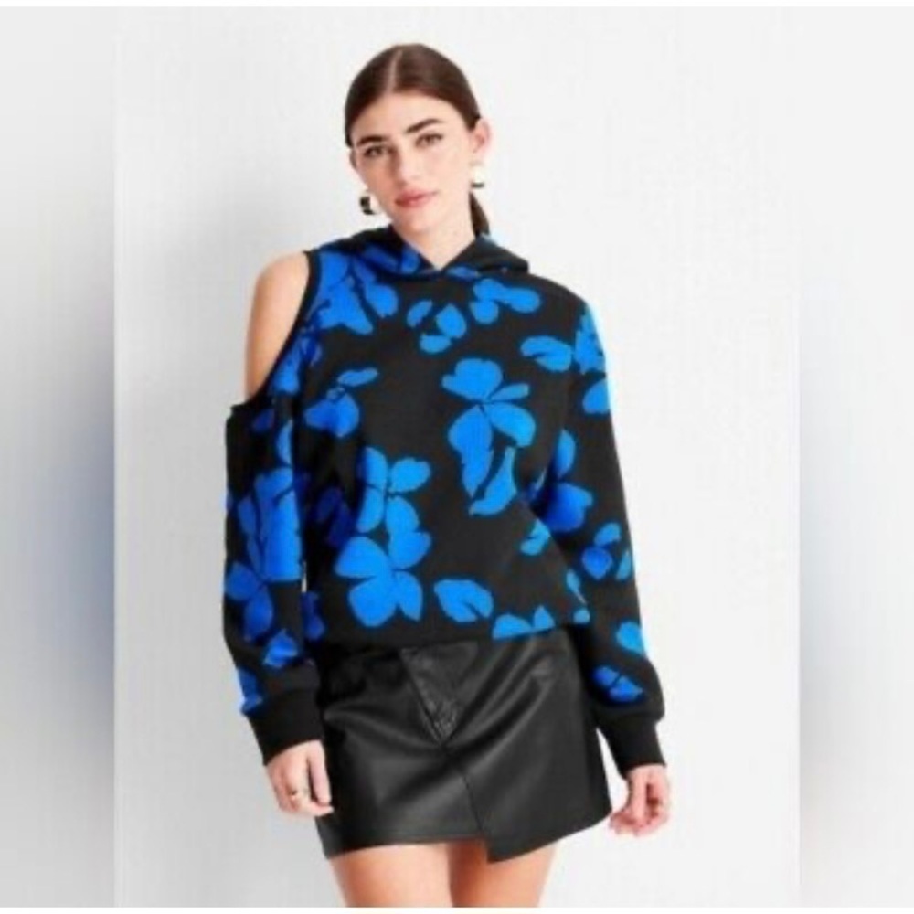 Women's Floral Print Cut Out
Hoodie Future Collective Kahlana Barfield new